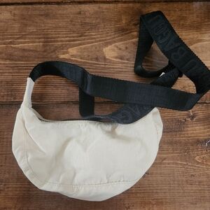 Baggu x Urban Outfitters Mini Ivory Crescent Crossbody Bag